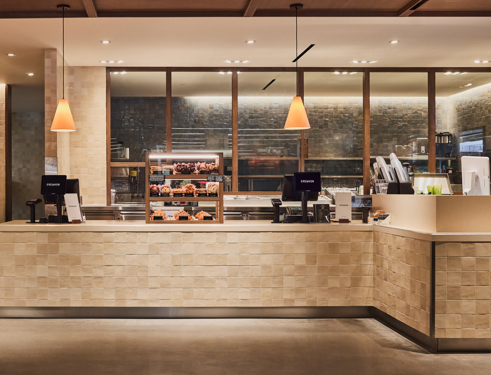 Erewhon Opens Manhattan Beach Location