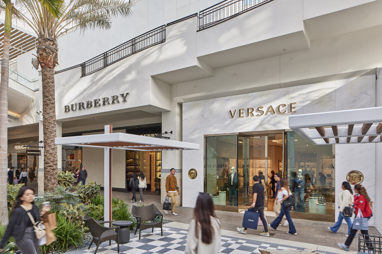 Fashion Valley Honored with Silver Award